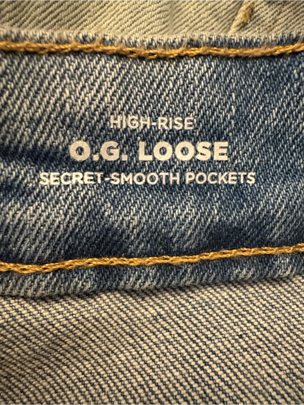 Old Navy High-Rise O.G. Loose Light Blue Straight-Leg Jeans - Picture 6 of 13